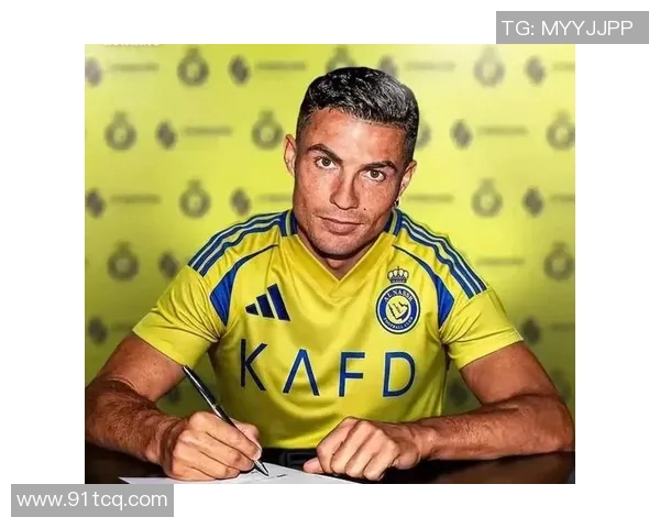 去年足球界震惊的消息一位传奇明星的离世引发全球哀悼